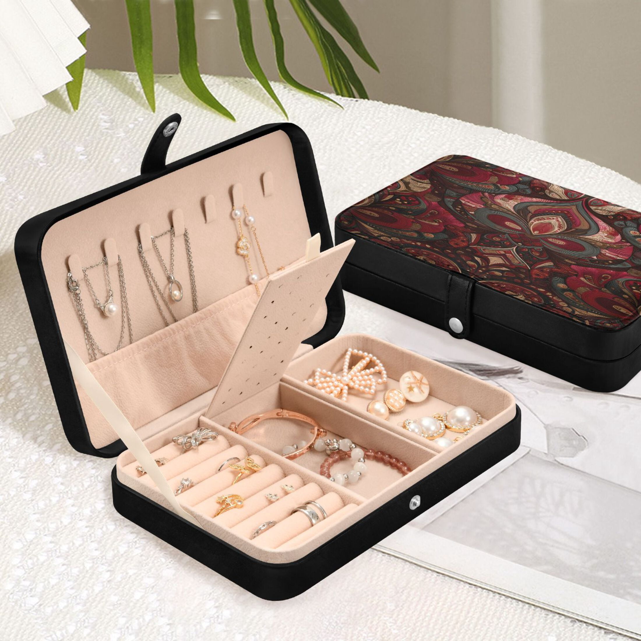Leather Jewelry Box Rectangular 8.27x5.5x1.78In Travel Jewelry Storage Earrings Necklace Bracelet Watch Brooch Storage Red Pattern Seamless