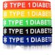 thumbnail image 1 of Paquete de 5 pulseras de identificación de alerta de emergencia médica deportiva de silicona de goma para hombres, mujeres y niños (19 cm), 1 of 5
