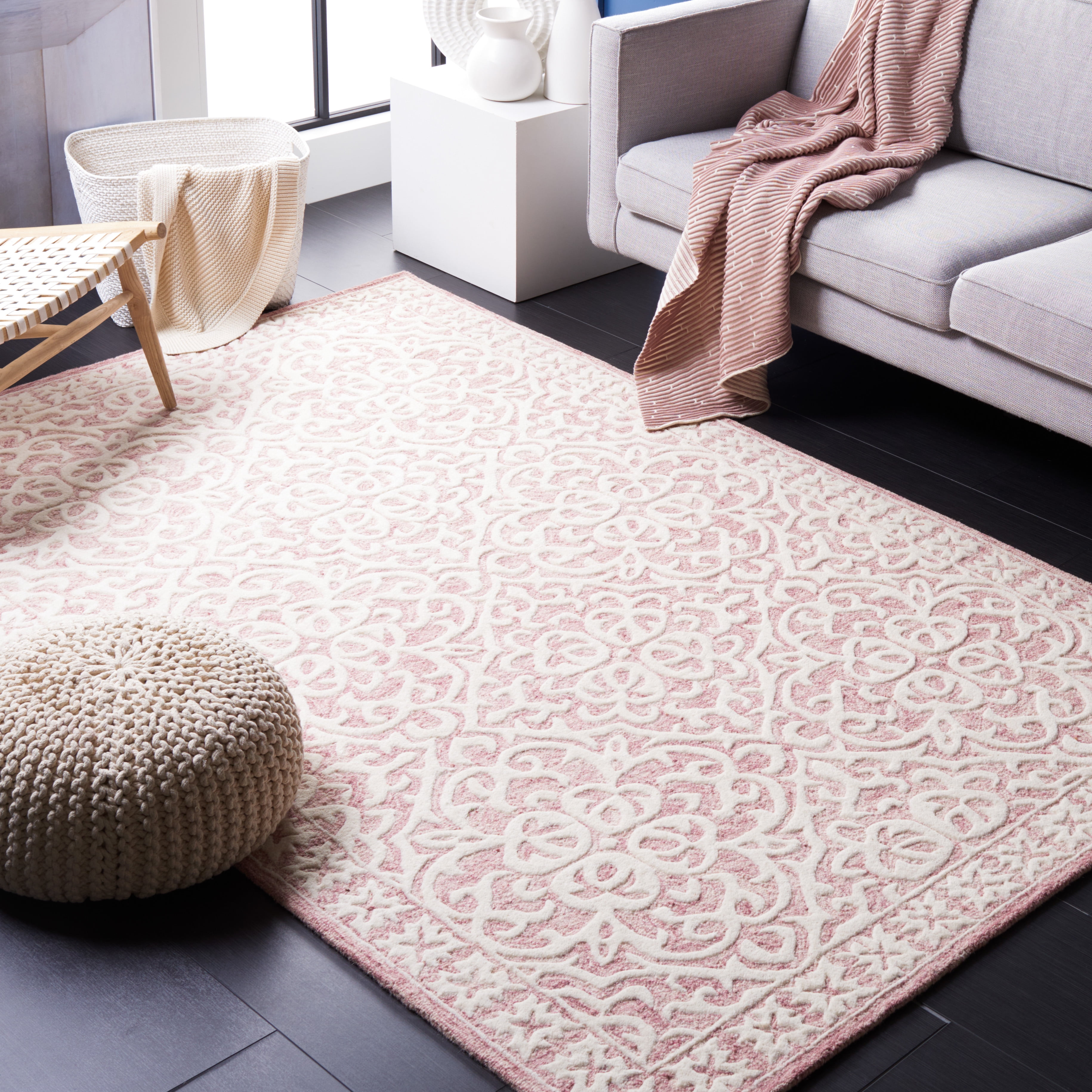 SAFAVIEH Metro Joshua Medallion Area Rug, Pink/Ivory, 3' x 5'