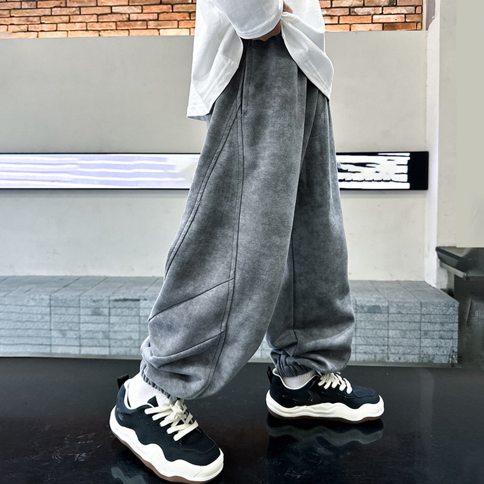 Fgnfyis Boys Winter Lined Thermal Joggers Soft Comfortable Athletic Sweatpants with Thick Warm Inner for Kids Outdoor Activities and Daily Wear Grey 14-15 Years