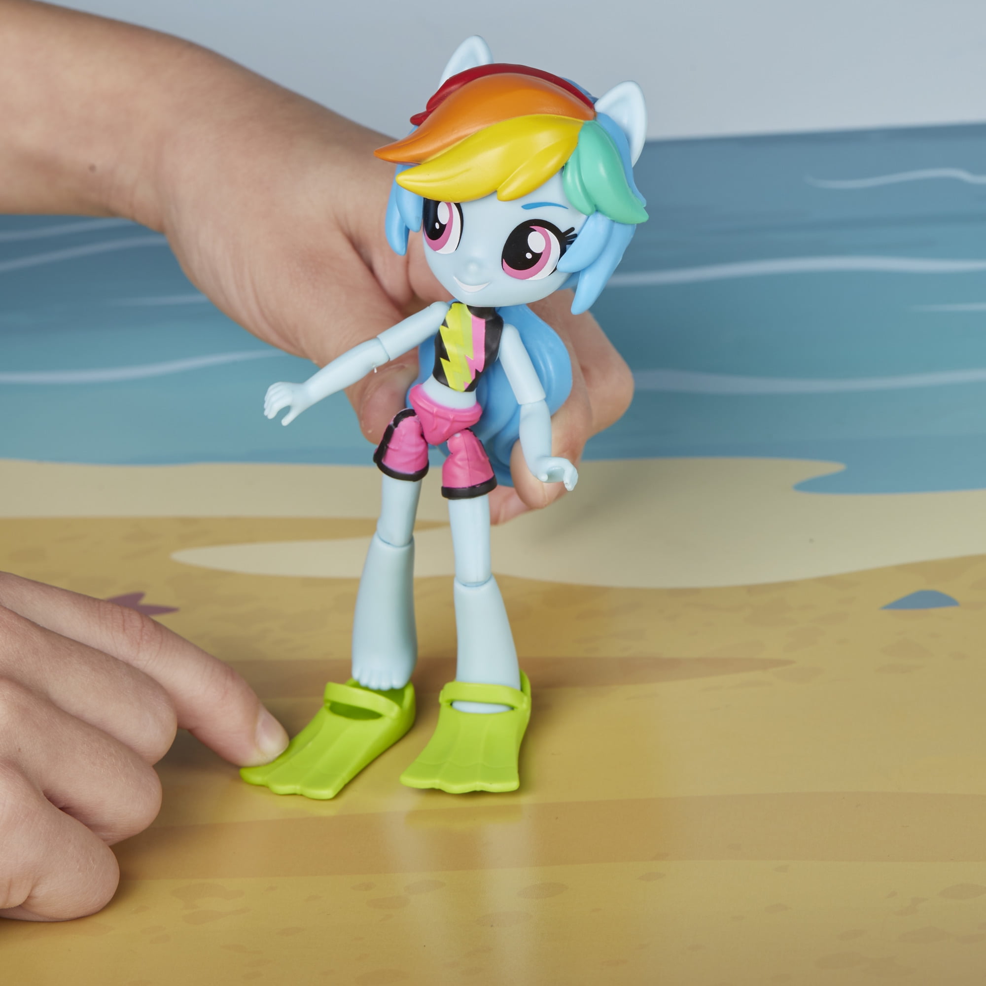 My Little Pony Minis Rainbow Dash Sporty Beach Playset