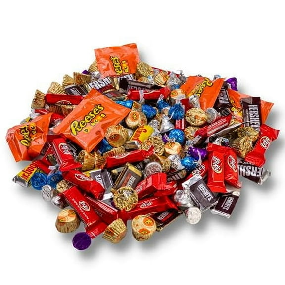 Hershey Chocolate Candy Variety Pack- 2 Lb - Dark Chocolate & Milk Chocolate - Hershey Kisses, Reese, Kitkat   More! - Halloween Candy Bulk - Chocolate Bar, Chocolate Bulk Candy Individually Wrapped