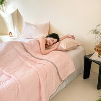 Fuebueo Summer Savings Cooling Comforter for Hot Sleepers Twin/Queen/King/Full/California King Size for Hot Sleepers and Night Sweats Cool Fiber,Ultra Cold Breathable,Comfortable,All-Season