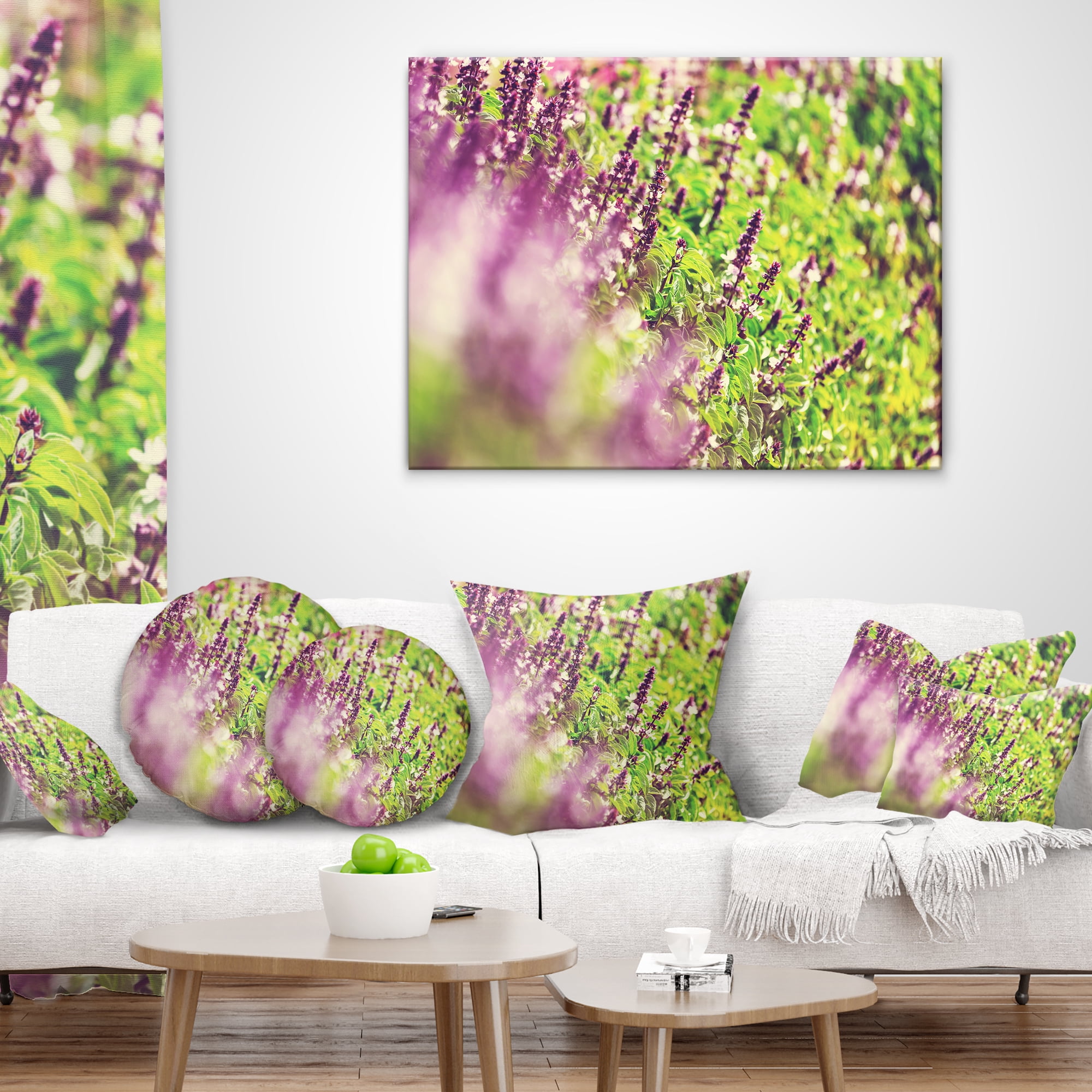 Designart Beautiful Mint Flowers in Garden - Floral Throw Pillow - 16x16