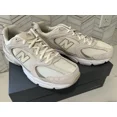 thumbnail image 1 of NIB New Balance 530 White Beige Shoes MR530OW Men's Size 9.5 D, 1 of 6