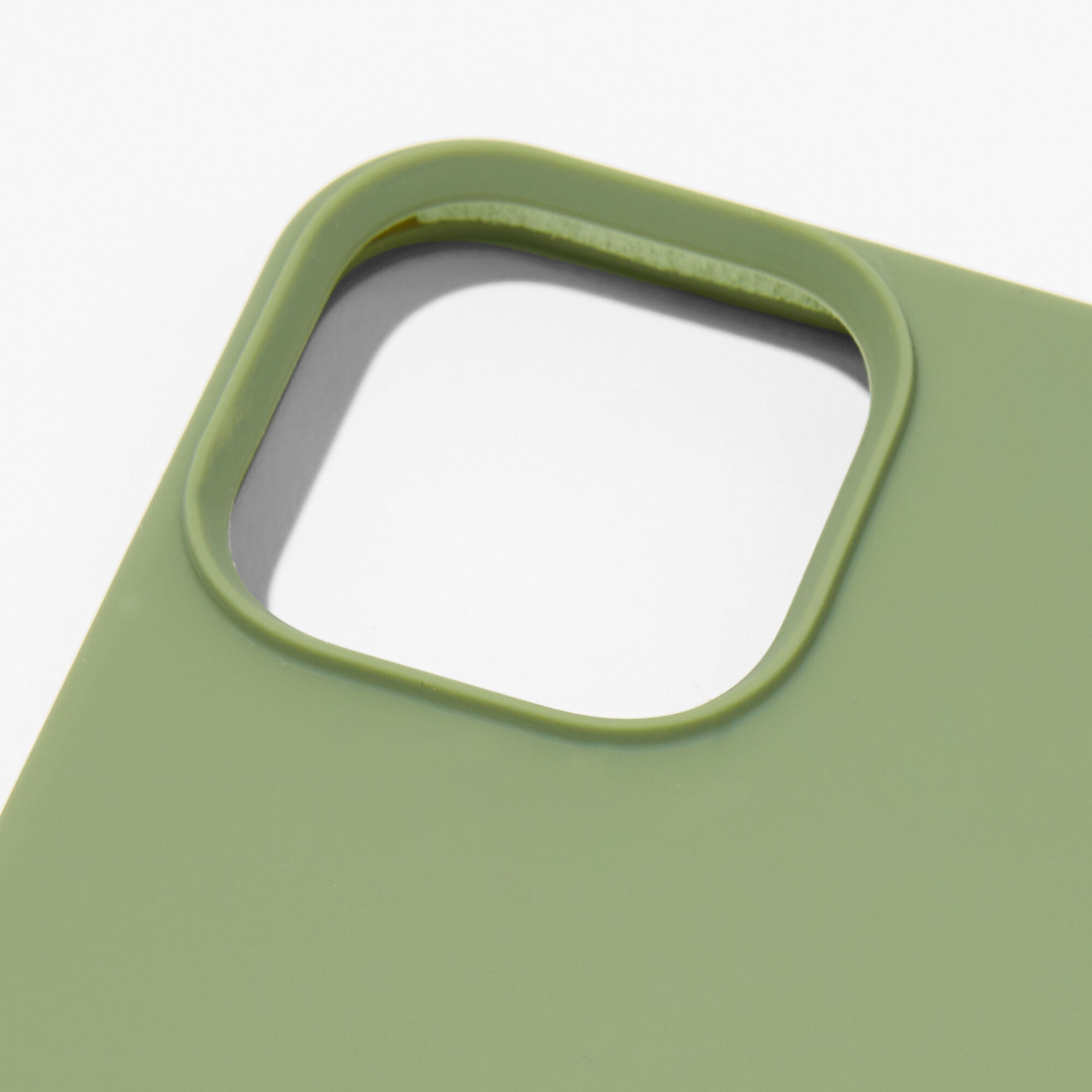 Silicone Case iPhone 13 Pro Max Color Verde Oliva - iPhone Store Cordoba