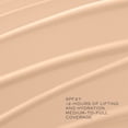 thumbnail image 3 of Base de maquillaje líquida Lancôme Rénergie Lift 220 Buff SPF27, 3 of 5