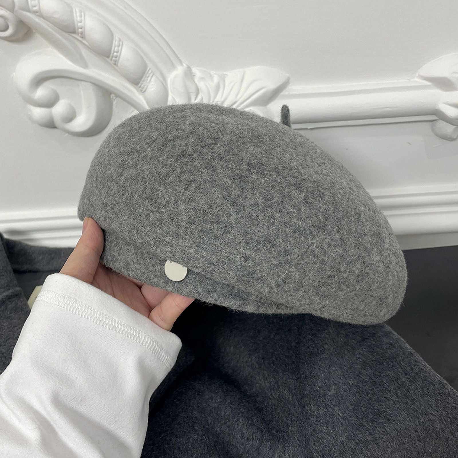 French Beret-Wool Beret Solid Color Womens Beret Cap Hat  display picture 2