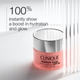 thumbnail image 2 of Crema hidratante Clinique Moisture Surge de amplio espectro SPF 28 30 ml, 2 of 6