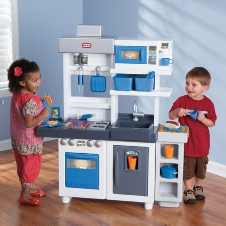 Little Tikes Ultimate Cook Play Kitchen with 30 Piece Accessory
