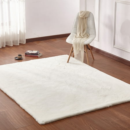 5 Feet By 7 Chinchilla Faux Fur Area Rug In Solid Off White 5 Feet By 7 Chinchilla Faux Fur Area Rug In Solid Off White Made Of