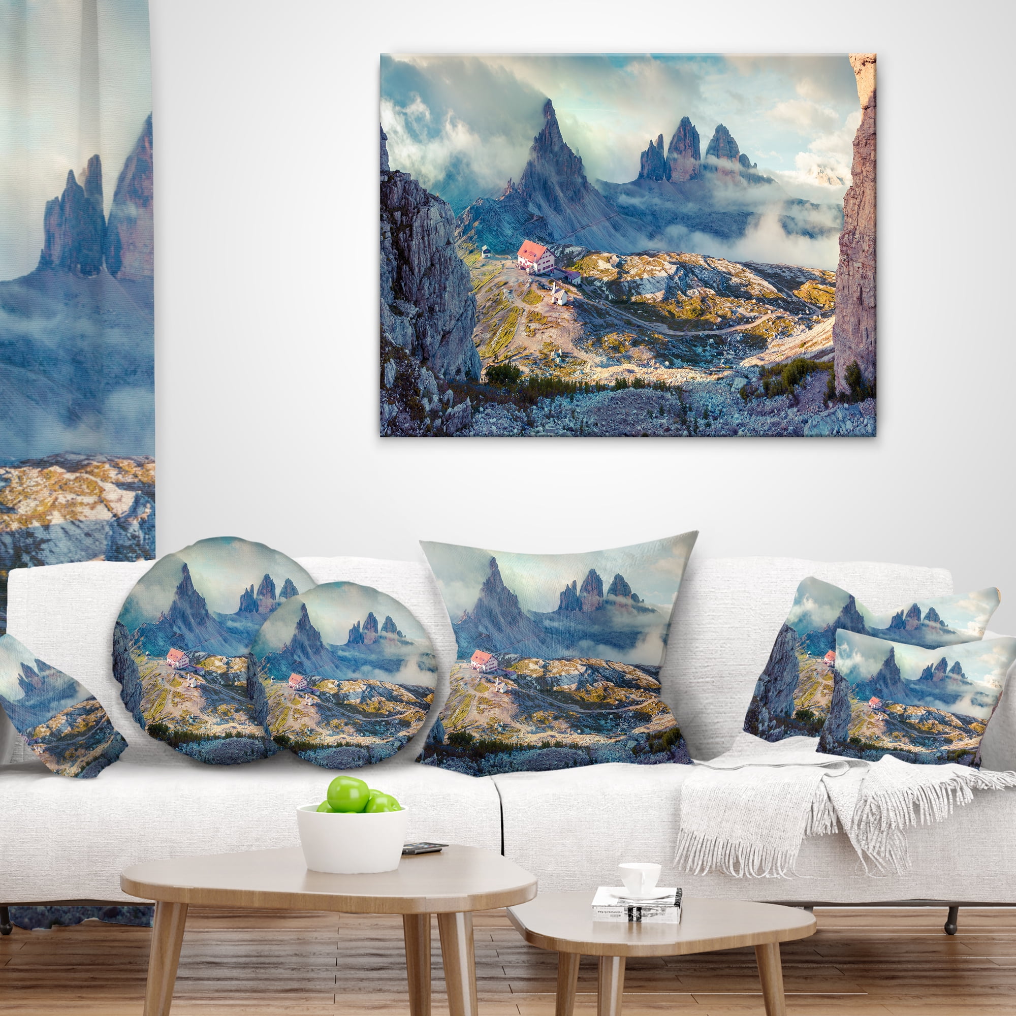 Designart Beautiful Lacatelli in National Park - Landscape Printed Throw Pillow - 18x18
