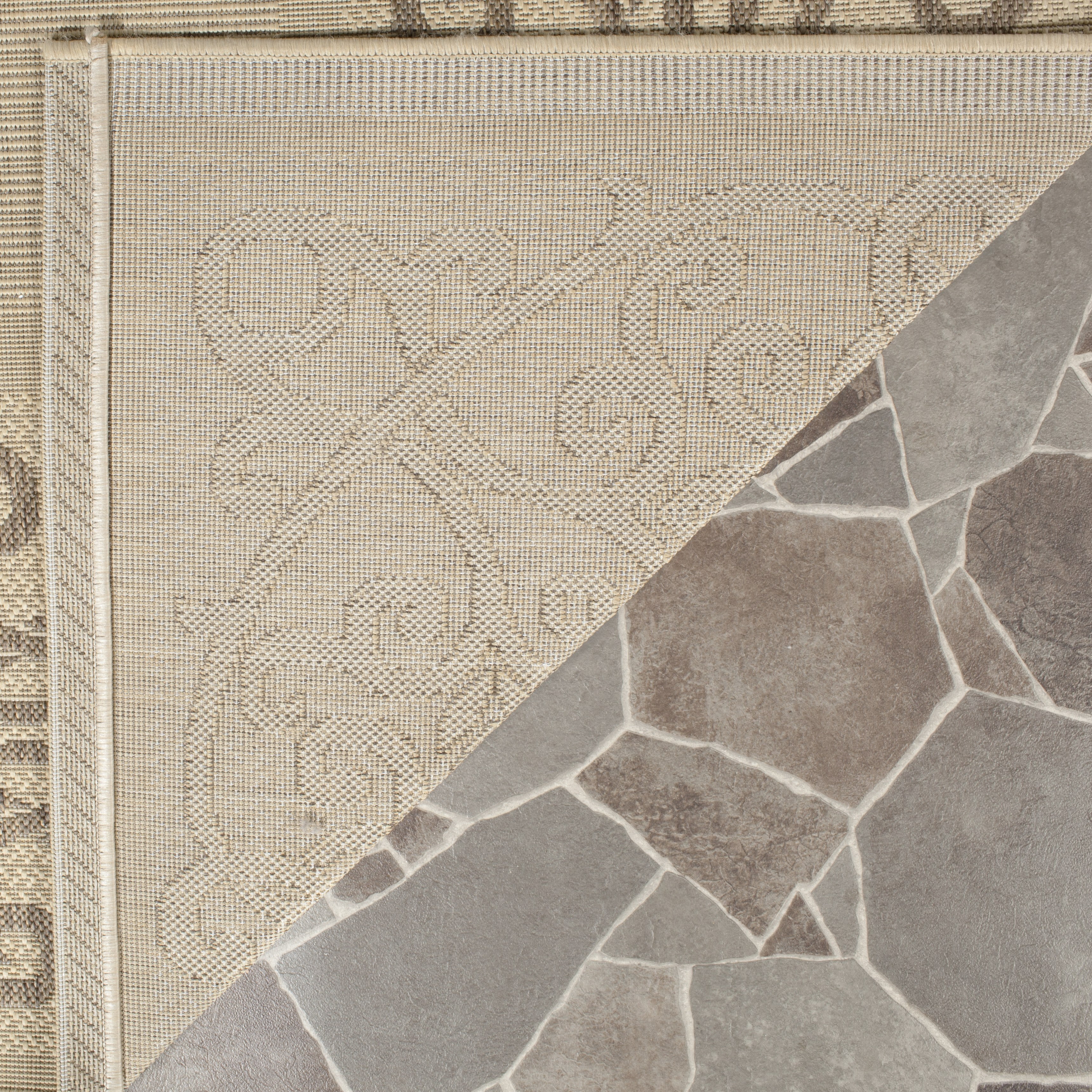 Safavieh Courtyard Ellie Oriental Indoor/Outdoor Area Rug, Natural/Brown, 2' x 3'7"