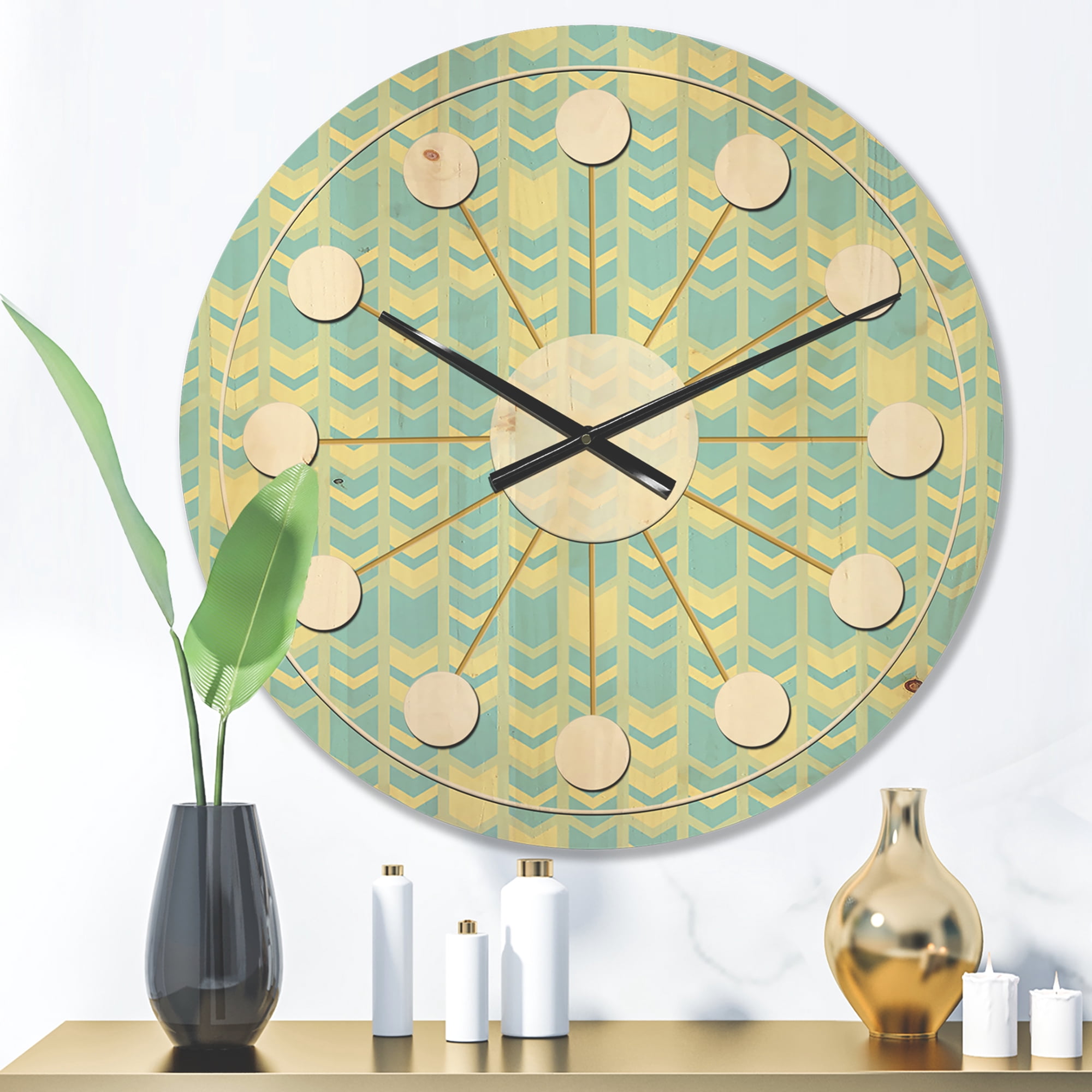 Designart 'Abstract Retro Pattern Design XX' Mid-Century Modern Wood Wall Clock