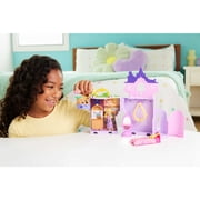 بيت الدمية Disney Princess Rapunzel Storytime Stackers، دمية صغيرة، شخصية باسكال و7 ملحقات