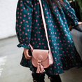 thumbnail image 2 of Kids Girls Toddler Mini Shoulder Purse Crossbody Bag con borla rosa oso de fresa  vestir, 2 of 6