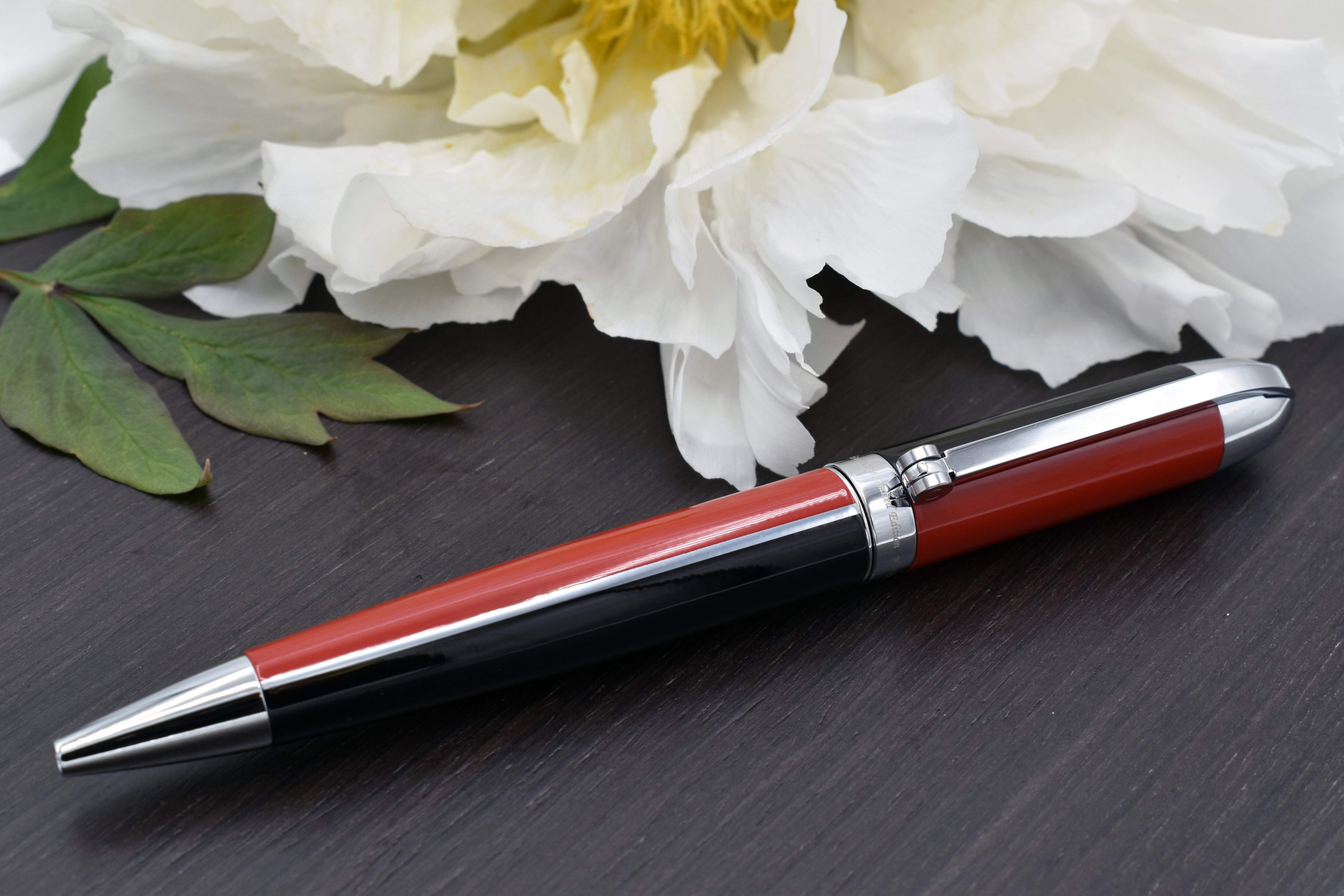 Xezo Xezo Visionary® Brass  Aluminum Enameled Ballpoint Pen - Red / Black