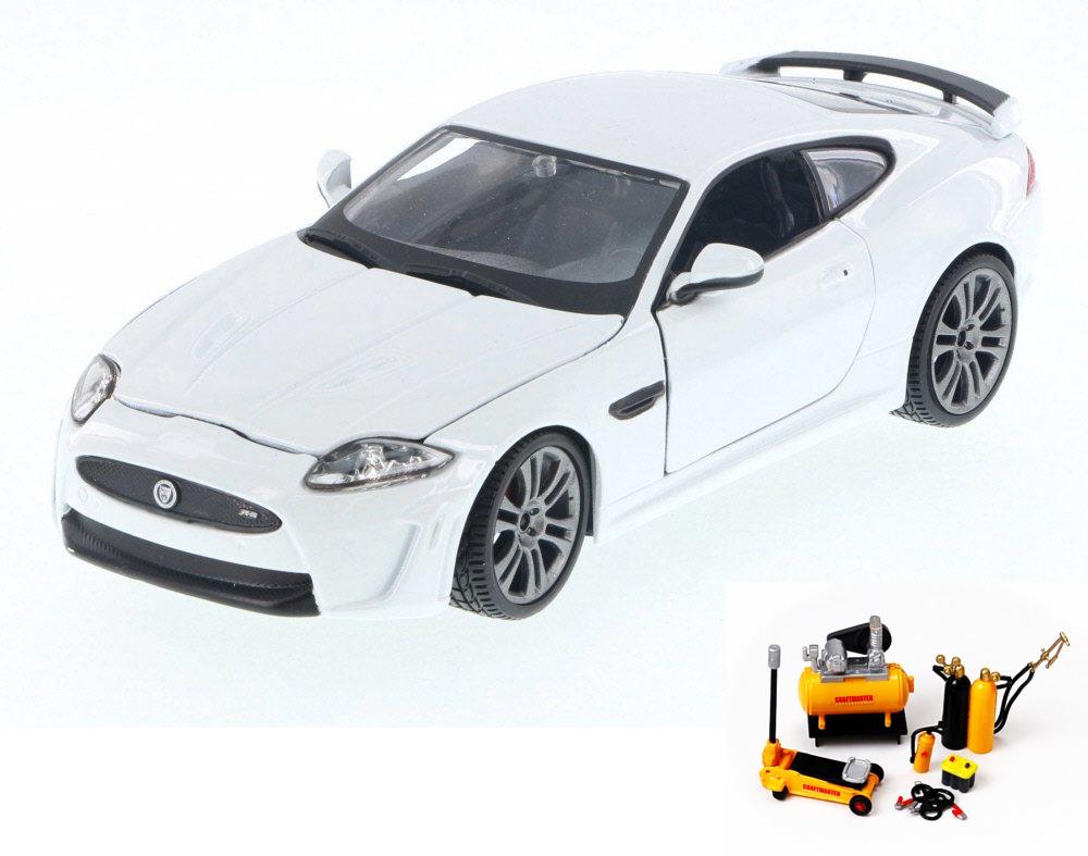 Diecast Car & Mechanic Set Package Jaguar XKRS, Gloss White
