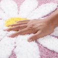 thumbnail image 5 of Bonita alfombrilla de baño, alfombra de flores, alfombrilla antideslizante que absorbe el agua, alfombrilla suave lavable a máquina para dormitorio, cocina, baño, inodoro, 25,6 x 25,6 pulgadas, 5 of 5
