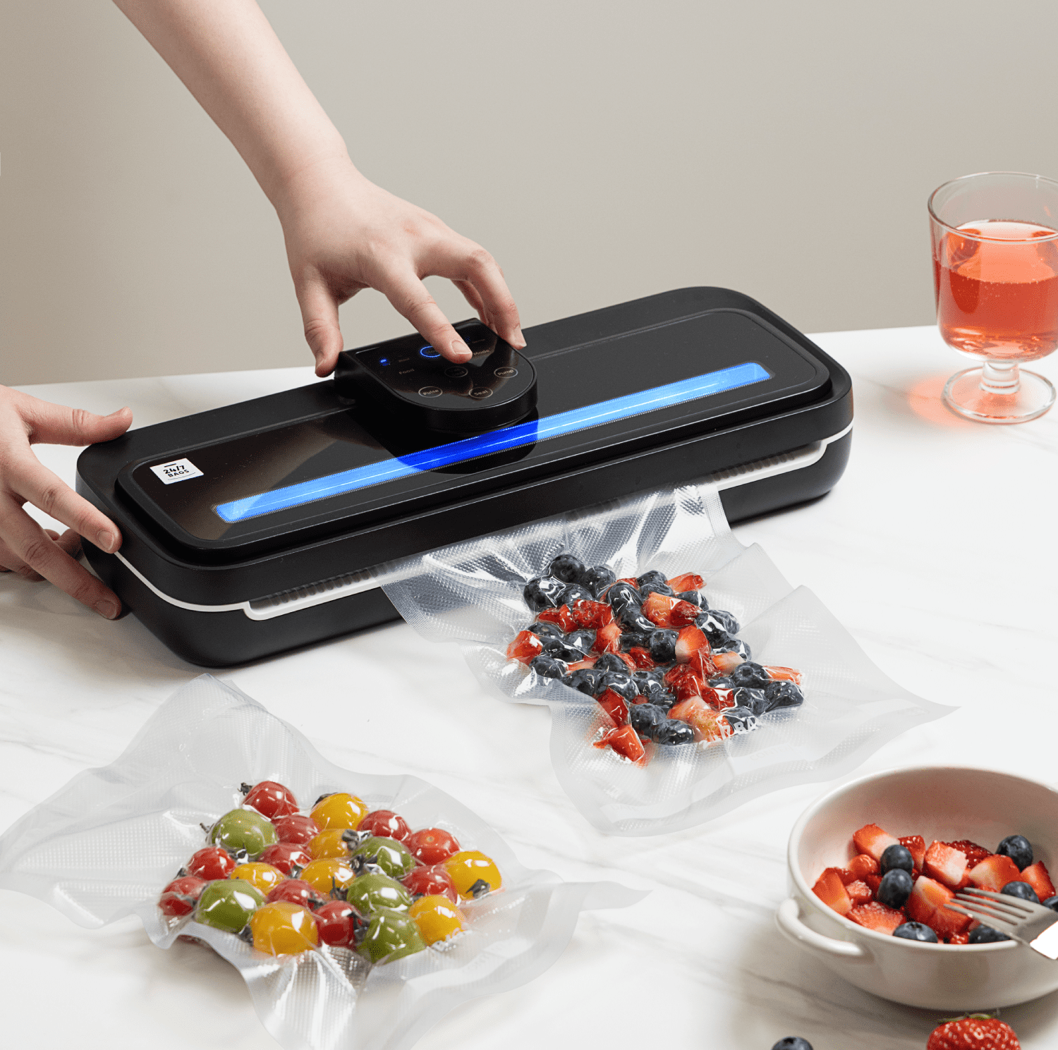 Vacuum Sealer Machine, 4 in 1, One Touch Easy to Use, Moist and Dry with External Vacuum Option