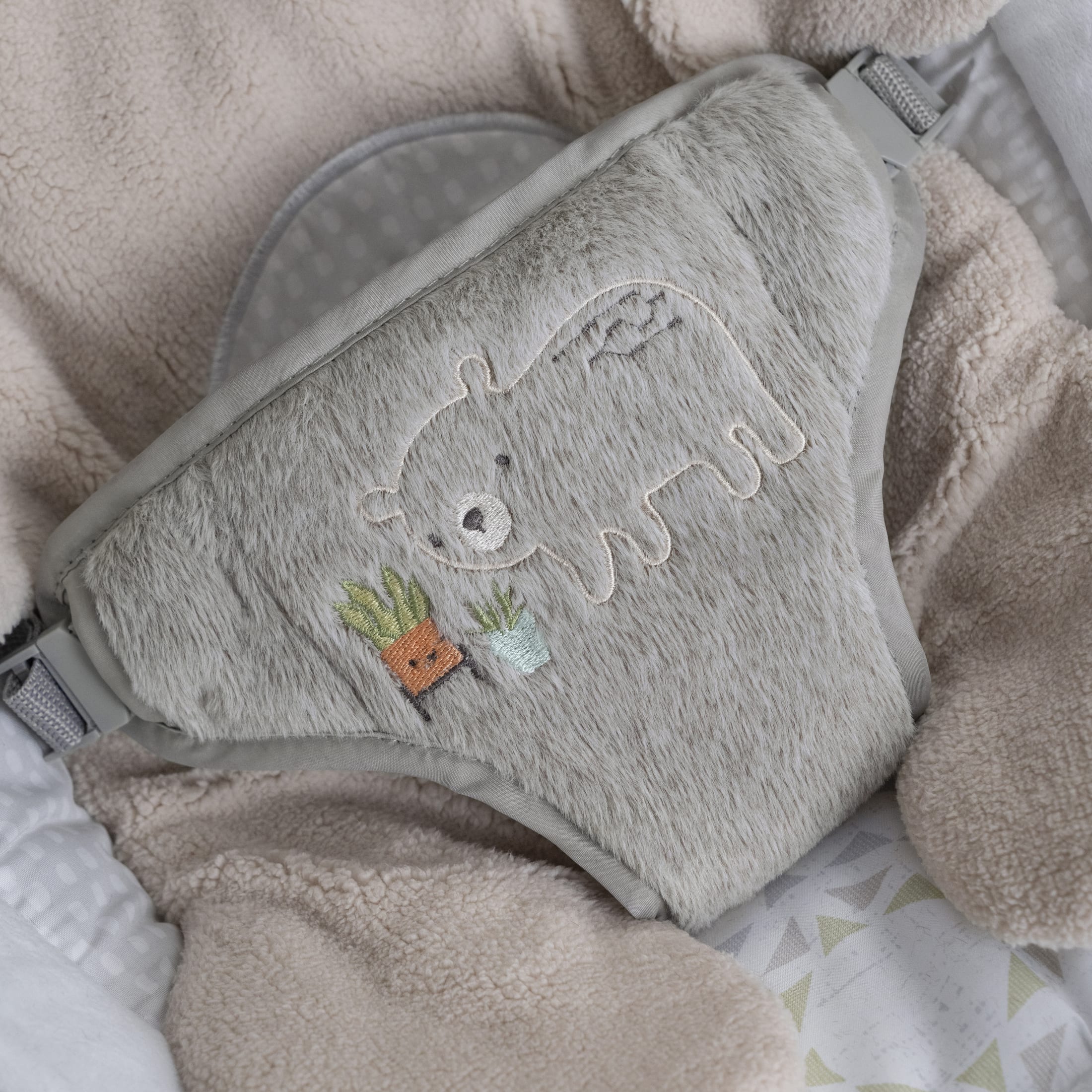 Ingenuity InLighten Baby Bouncer Seat With Toy Bar photo 7