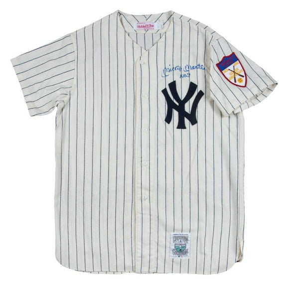 Beautiful Mickey Mantle Signed NY Yankees 1951 NO. 6 Rookie Jersey Beckett COA