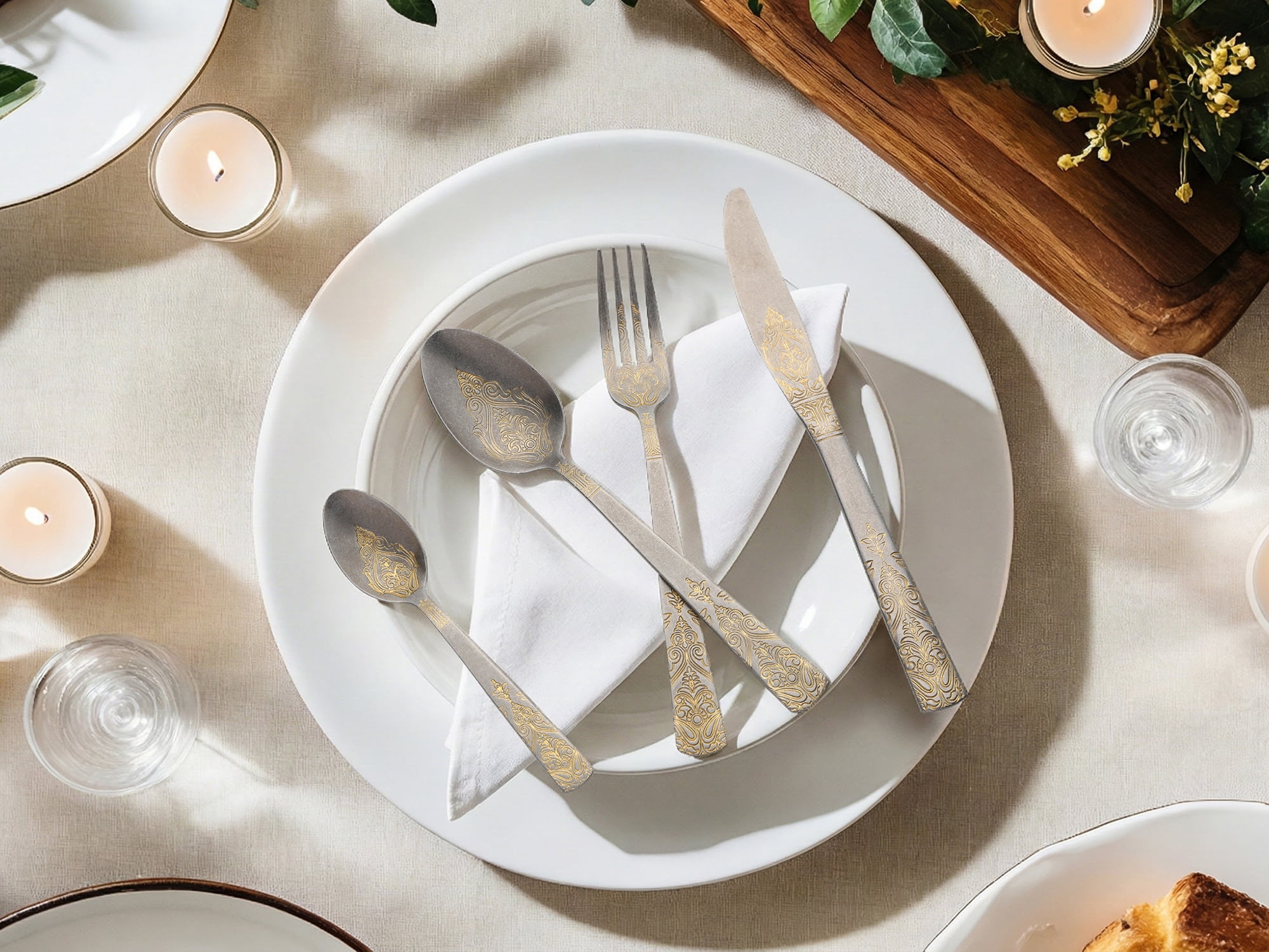 Unique Bargains Stylish and Durable Stainless Steel Floral Flatware Set Retro Gold 4pcs