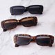 thumbnail image 4 of estilo gafas de sol mujeres/hombres vintage retro marco ovalado sunnies estudios estética sombras gafas de sol para mujeres/hombres femeninos hip hop claro gafas uv400, 4 of 4