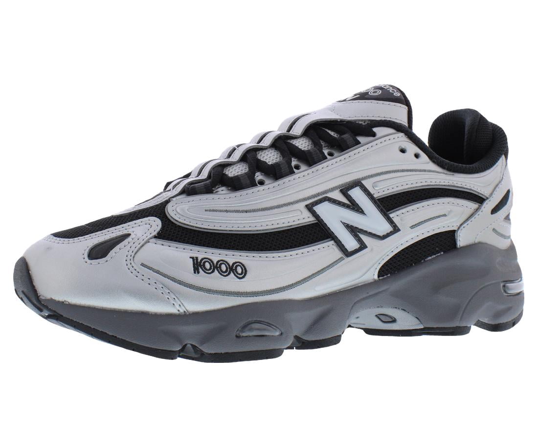 New Balance Men's 2002R Gore-Tex Protection Pack Black Magnet