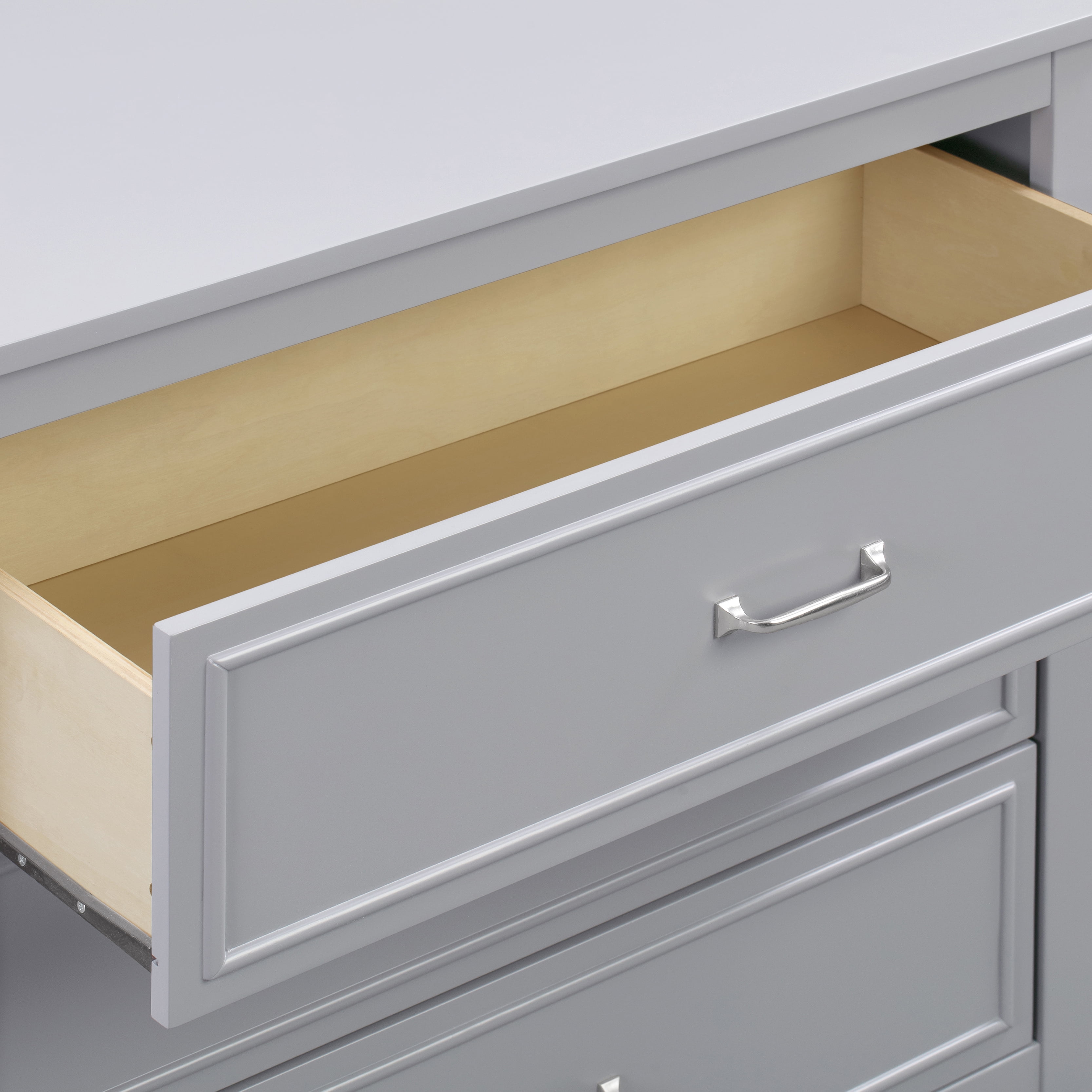 DaVinci Charlie 3-Drawer Dresser, Gray