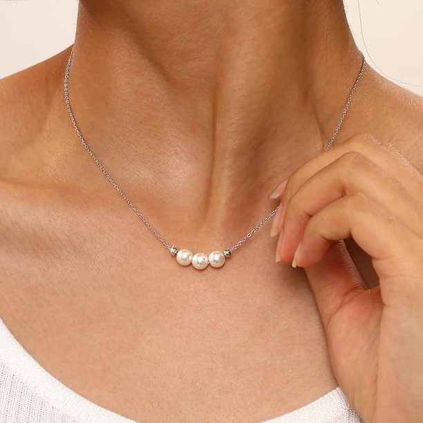 Guangzhoushicwz Collar de perlas para mujer, delicado collar con colgante de perlas de plata de ley 925, regalo de joyería, gargantilla sencilla de 3 perlas blancas para mamá, amigas, abuela, hija, dí