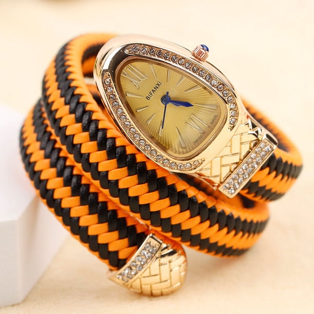 Reloj de serpiente de moda, creativo y distintivo, reloj de cuarzo para mujer, pulsera con correa de cuero con incrustaciones de diamantes