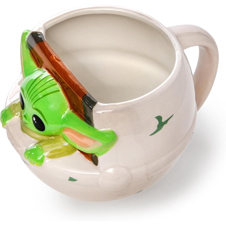 Silver Buffalo Star Wars The Mandalorian Baby Yoda 3D Sculpted Ceramic  Coffee Mug, 20 oz - Walmart.com