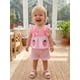 thumbnail image 5 of Conjunto de verano para bebé niña pequeña: top sin mangas y shorts con estampado de fresas, bordado, cuadros, lazos y volantes., 5 of 8