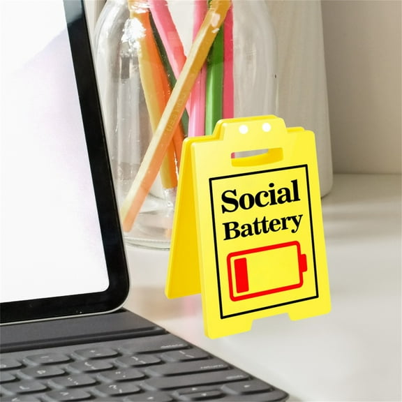 CxhicLuv Office Prank Gift Sign, Funny Motivational Acrylic Desk Ornament, Office Decorations for Coworkers, Inspirational Desk Sign for Office & Home, Christmas Gifts for Women