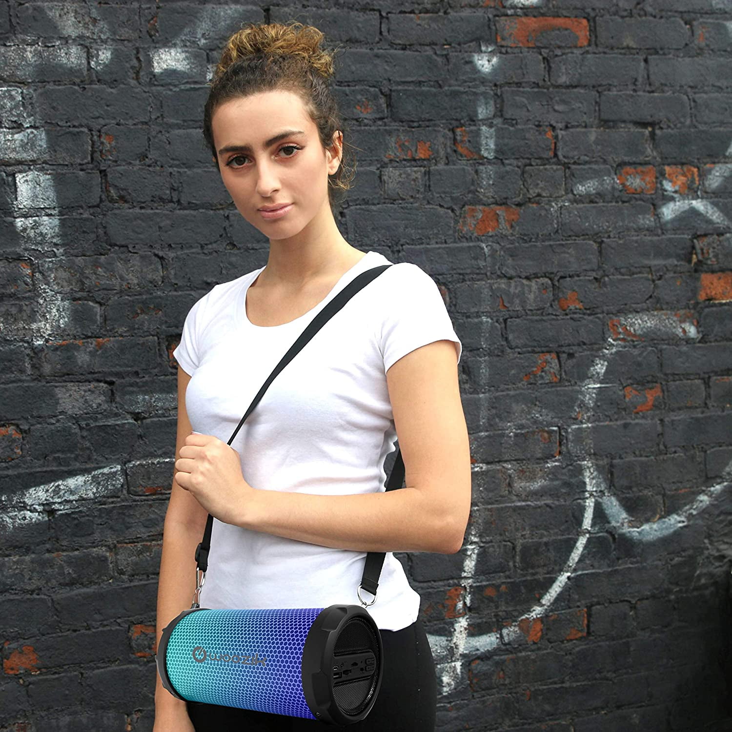 woozik speaker s213 led