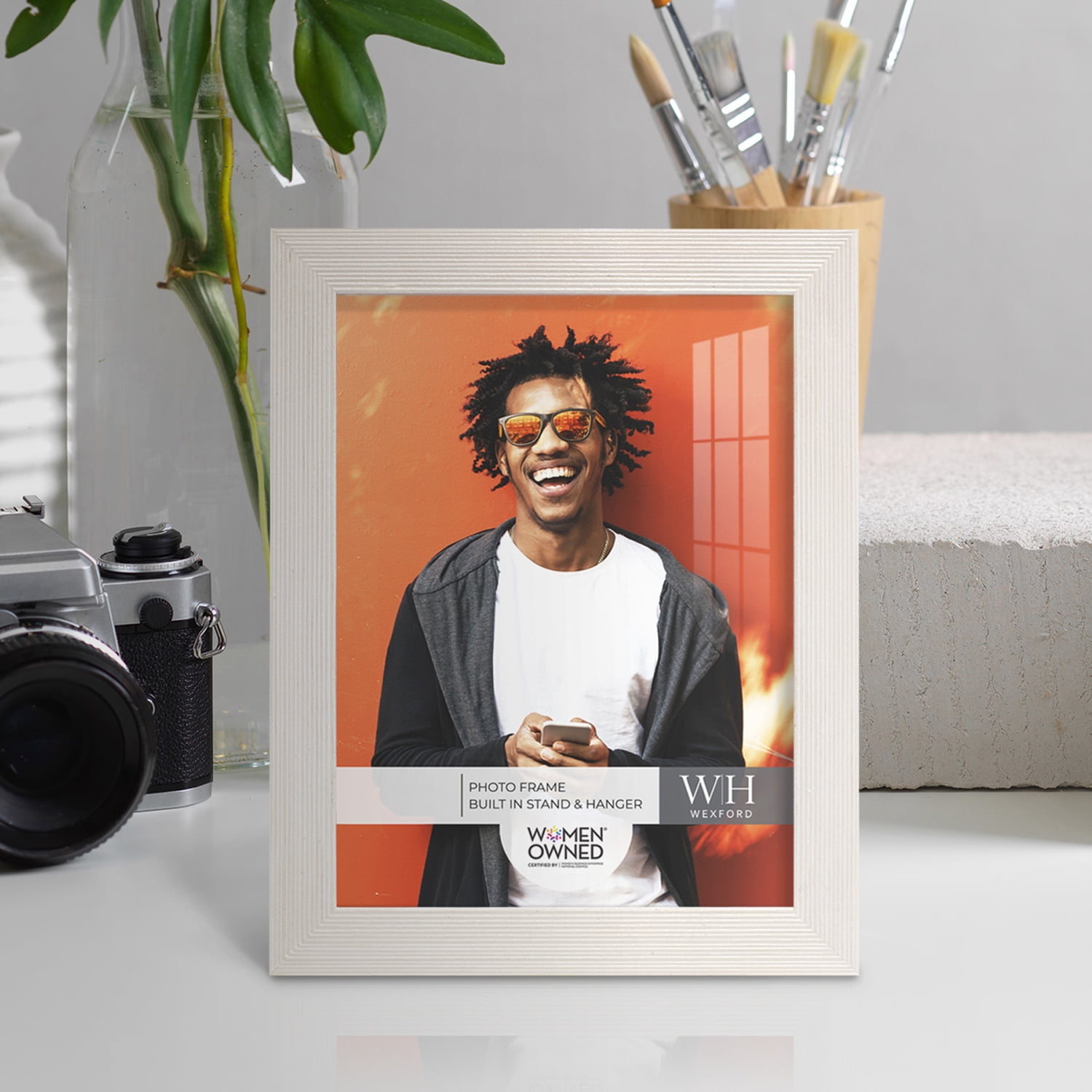 Grooved 6 in. x 8 in. White Picture Frame (Set of 2)