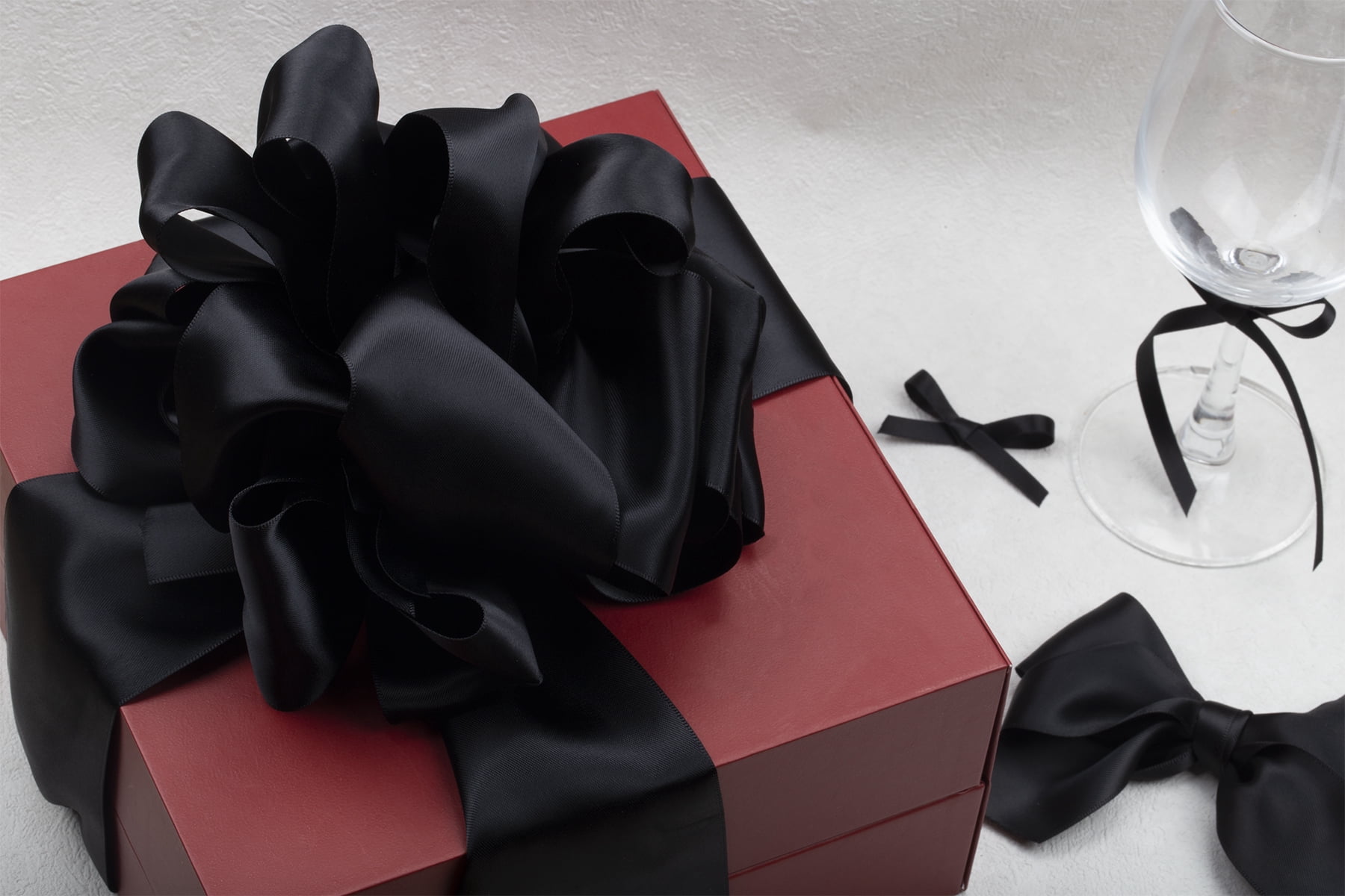 Joycrosso Black Ribbon 2 1/2 Inch Wide Thick Fabric Ribbon, 50 Yards Double Faced Satin for Gift Wrapping Floral Bouquets Wedding Party Decoration