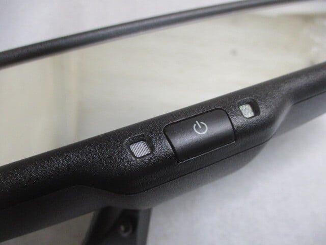 Pre-Owned Honda Accord Crosstour Rear View Mirror w/Automatic Dimming OEM LKQ - Verify Specific Vehicle Fitment In Description - (Good)
