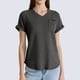thumbnail image 2 of Camiseta de punto de manga corta con cuello en V y bolsillos para mujer. Top cómodo y casual para el verano., 2 of 4