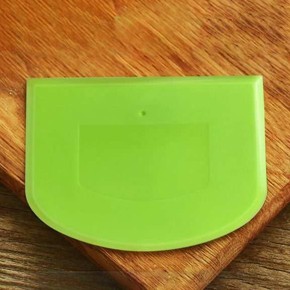 1Pc Plastic Dough Scraper Pan Pastry Blade Pizza Cutter,Plastic Cutter Dough Cutter Bread Cutter Bread Making Tool Cake Scraper Baking Supplies,Baking Tool for Dough Cutting and Cake Scraping,green