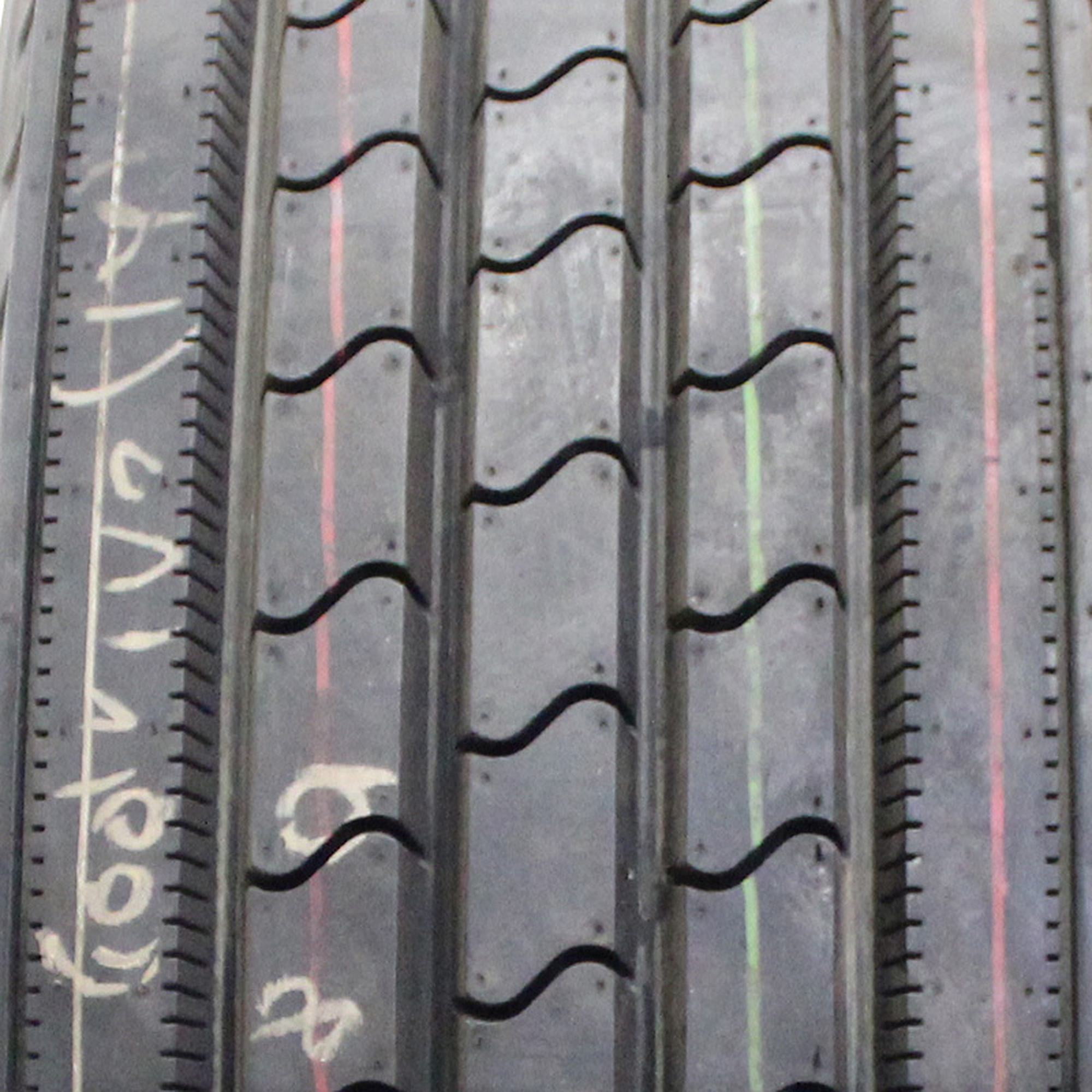 Goodride CR989 11/R22.5 148 M Steer Commercial Tire simolary.com 12 Goodride CR989 11/R22.5 148 M Steer Commercial Tire - Image 4