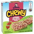 thumbnail image 2 of Quaker Chewy Strawberry Fruit Crumble, 5 Granola Bars, 120g/4.2 oz., 2 of 4