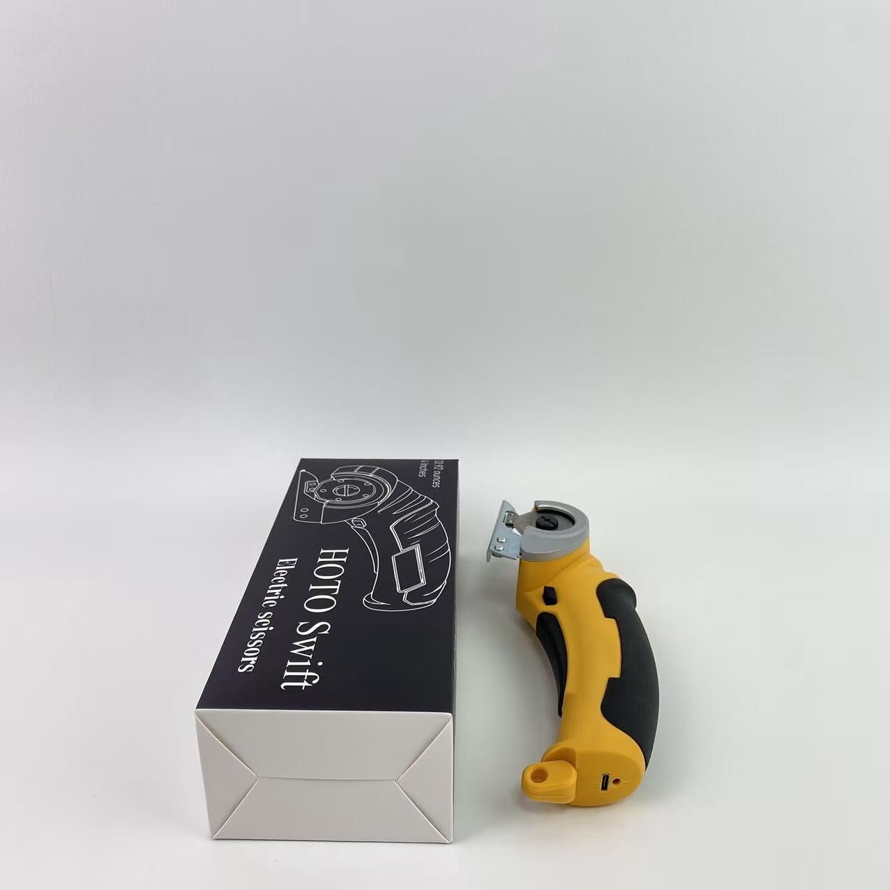 HOTO Swift Electric scissors,Cordless Electric Scissors, Rotary Cutter for Fabric and Cloth, Fabric Cutter for Carpet Leather Felt with Storage Box