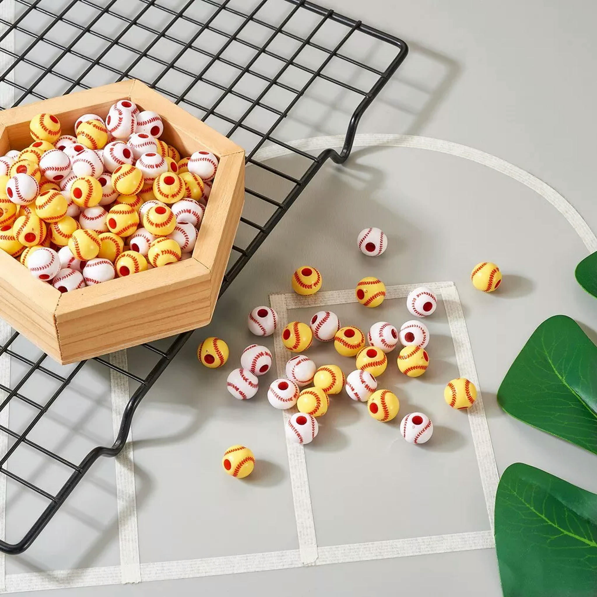 U8MO 200Pcs 2 Colors Opaque Acrylic Baseball Round Beads Jewelry Making 11.5x10.5mm