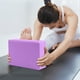 thumbnail image 1 of Bloque de yoga de espuma EVA de alta densidad para estiramientos y pilates, superficie antideslizante para un agarre óptimo, ideal para practicar yoga, soporte para baile y mayor, 1 of 7
