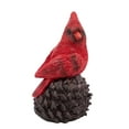 thumbnail image 1 of Northlight 5.5" Oiseau Cardinal Rouge Assis sur une Figurine de Noël de Pomme de Pin, 1 of 5