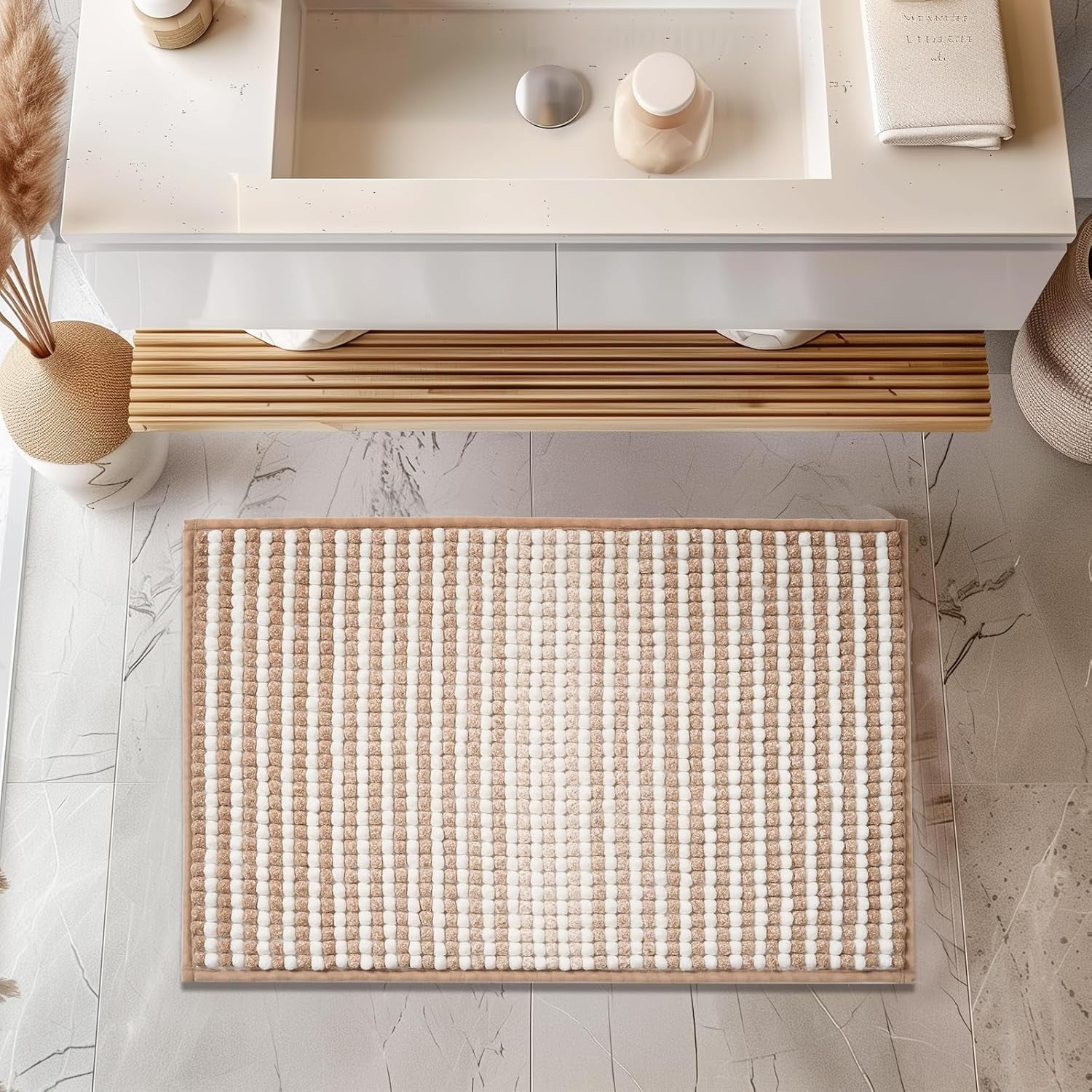 FRESHMINT Chunky Ombre Chenille Bathroom Rug 20''x32'', Water Absorbent Soft Bath Rugs for Bathroom Floor, Thick Non Slip Bath Mat Washable Quick Dry Shower Mats, Beige and White