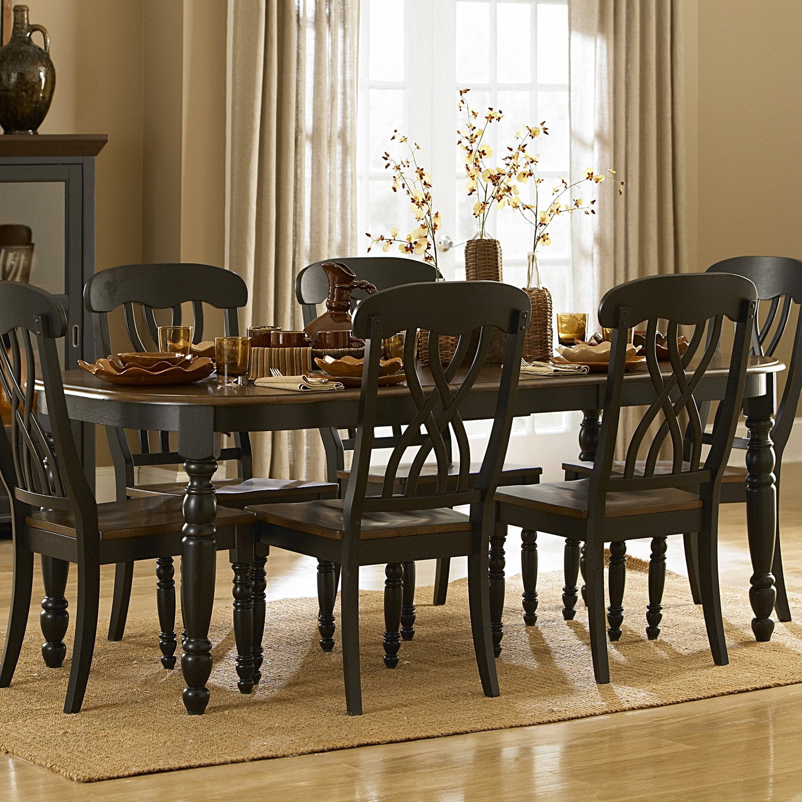 two tone dining table        <h3 class=