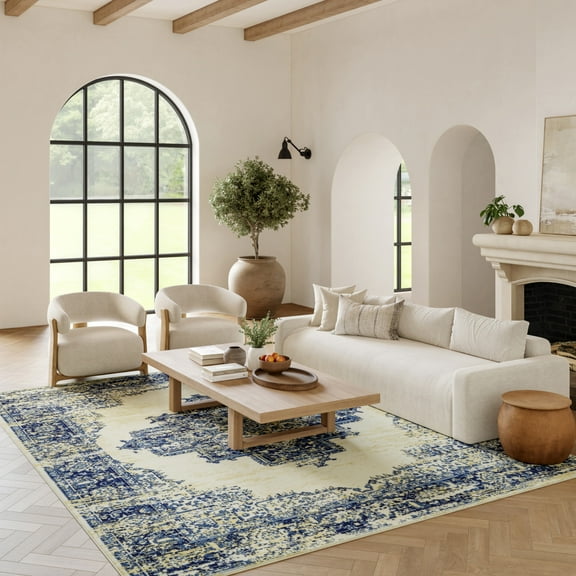 Nourison Grafix Persian White 6' x 9' Area Rug, (6x9)